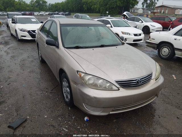 Продажа на аукционе авто 2005 Toyota Camry Std, vin: 4T1BE32K15U419075, номер лота: 45271584