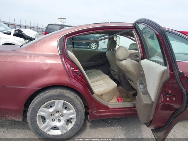 Продажа на аукционе авто 2002 Nissan Altima 2.5 S, vin: 1N4AL11D42C238072, номер лота: 45271588