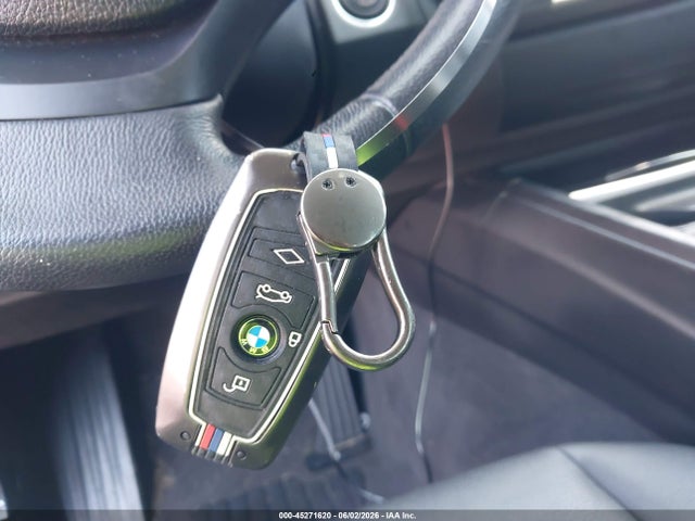 Продажа на аукционе авто 2015 Bmw 320i, vin: WBA3B1C53FK137223, номер лота: 45271620