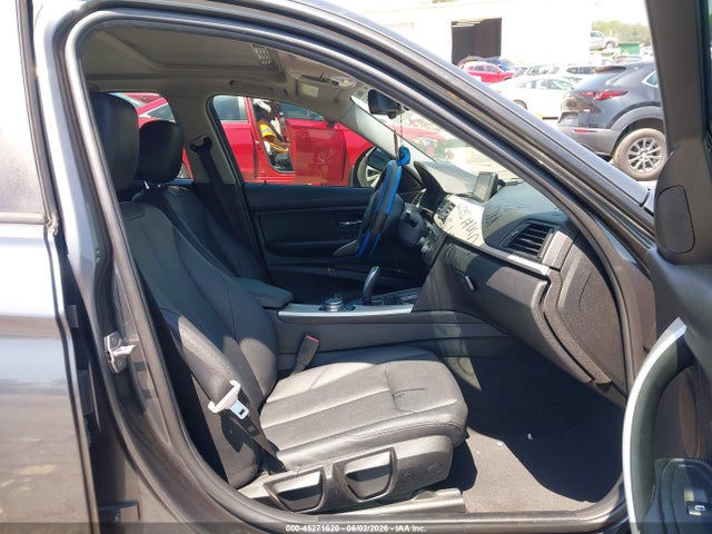 Продажа на аукционе авто 2015 Bmw 320i, vin: WBA3B1C53FK137223, номер лота: 45271620