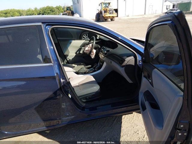 Продаж на аукціоні авто 2013 Honda Accord Ex-l V-6, vin: 1HGCR3F87DA020569, номер лоту: 45271639
