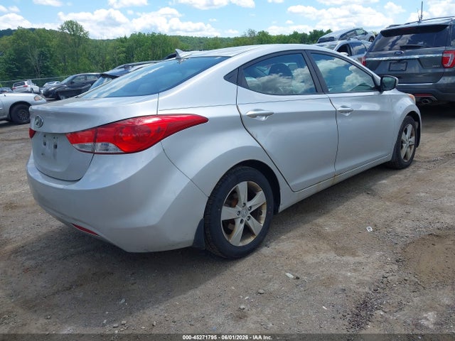 45271795 :رقم المزاد ، KMHDH4AE4DU548010 vin ، 2013 Hyundai Elantra Gls مزاد بيع