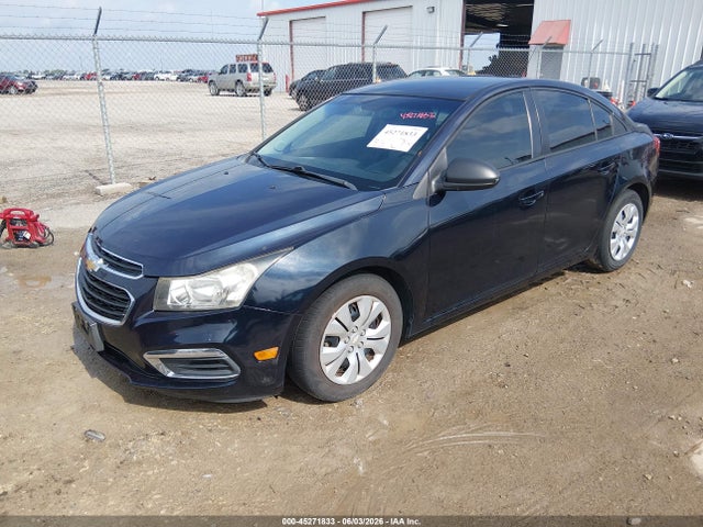 1G1PA5SH2F7210989 Chevrolet Cruze Ls Auto