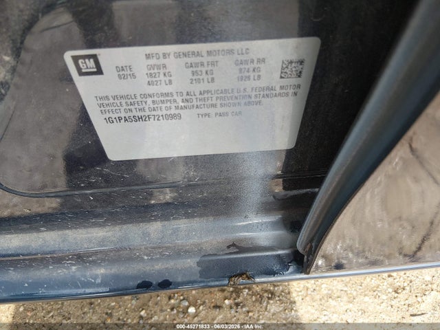 1G1PA5SH2F7210989 Chevrolet Cruze Ls Auto