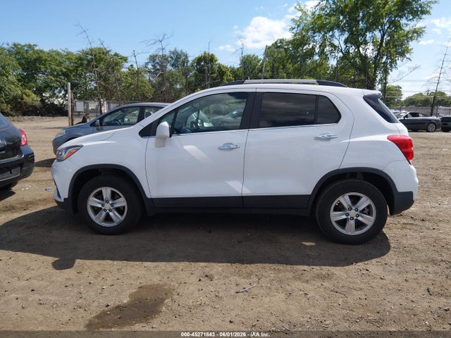 2018 Chevrolet Trax Lt მანქანა იყიდება აუქციონზე, vin: 3GNCJPSB6JL272579, აუქციონის ნომერი: 45271843