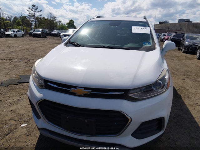 2018 Chevrolet Trax Lt მანქანა იყიდება აუქციონზე, vin: 3GNCJPSB6JL272579, აუქციონის ნომერი: 45271843