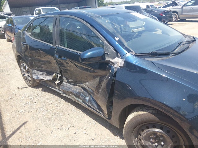 45271849 :رقم المزاد ، 2T1BURHE1JC017446 vin ، 2018 Toyota Corolla Le مزاد بيع