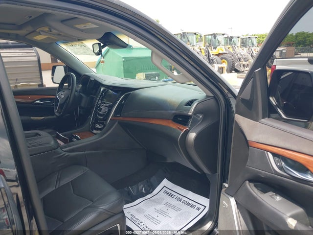 2016 Cadillac Escalade Esv Luxury Collection მანქანა იყიდება აუქციონზე, vin: 1GYS3HKJ7GR257029, აუქციონის ნომერი: 45271867