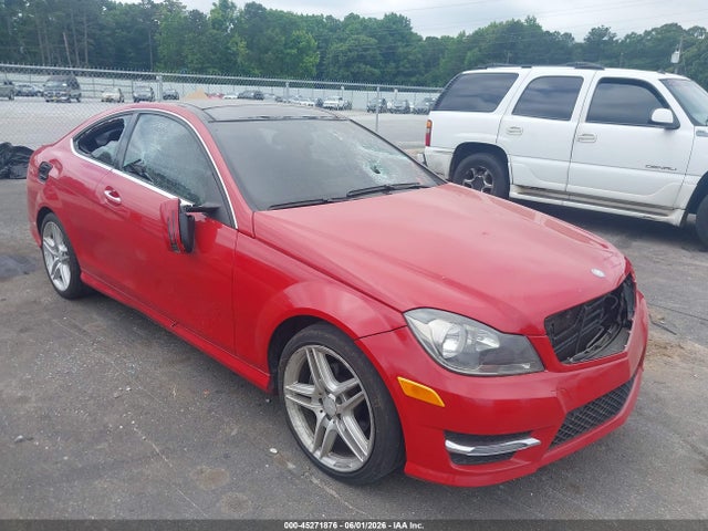 45271876 :رقم المزاد ، WDDGJ4HB7DG062832 vin ، 2013 Mercedes-benz C 250 مزاد بيع