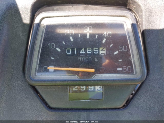 45271882 :رقم المزاد ، 5SAAK49K587105424 vin ، 2008 Suzuki Lt-a400 F مزاد بيع