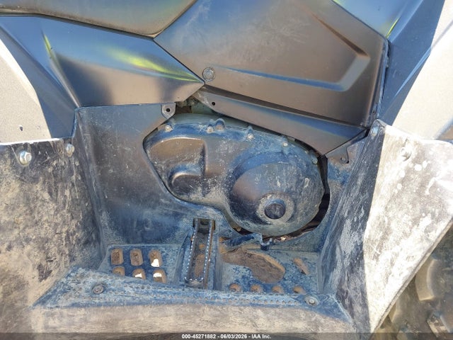 45271882 :رقم المزاد ، 5SAAK49K587105424 vin ، 2008 Suzuki Lt-a400 F مزاد بيع