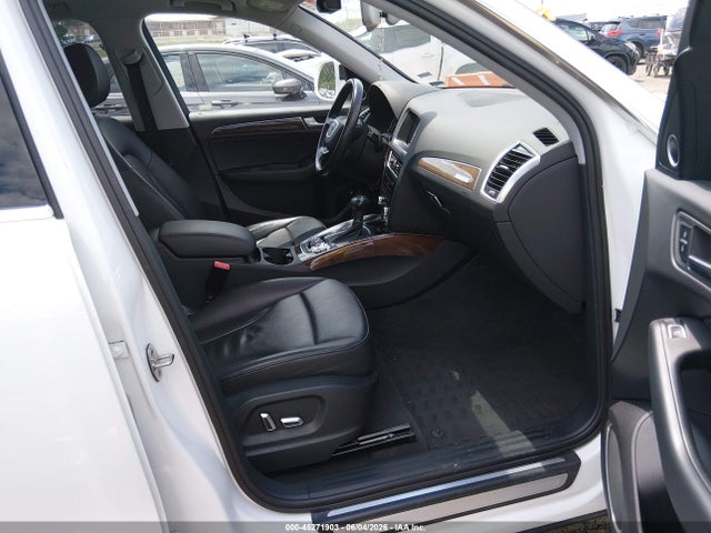 2017 Audi Q5 2.0t Premium მანქანა იყიდება აუქციონზე, vin: WA1L2AFP2HA073789, აუქციონის ნომერი: 45271903