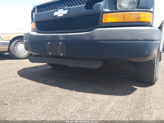 45271949 :رقم المزاد ، 1GCSGAFX1D1129931 vin ، 2013 Chevrolet Express 1500 Work Van مزاد بيع