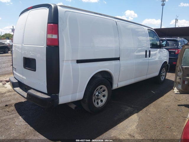 45271949 :رقم المزاد ، 1GCSGAFX1D1129931 vin ، 2013 Chevrolet Express 1500 Work Van مزاد بيع