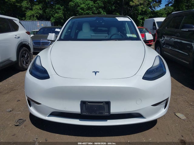 Продажа на аукционе авто 2021 Tesla Model Y Performance Dual Motor All-wheel Drive, vin: 5YJYGDEF4MF303972, номер лота: 45271954