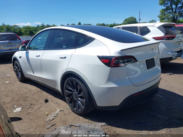 Продажа на аукционе авто 2021 Tesla Model Y Performance Dual Motor All-wheel Drive, vin: 5YJYGDEF4MF303972, номер лота: 45271954