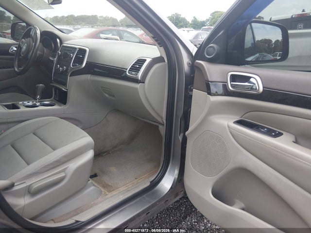 Продажа на аукционе авто 2012 Jeep Grand Cherokee Laredo, vin: 1C4RJFAG3CC267493, номер лота: 45271973