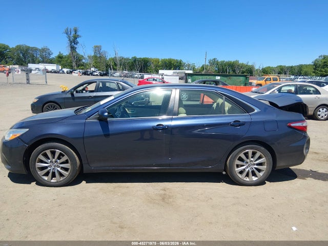 Aukcja sprzedaży 2015 Toyota Camry Xle, vin: 4T4BF1FK2FR472984, numer aukcji: 45271975