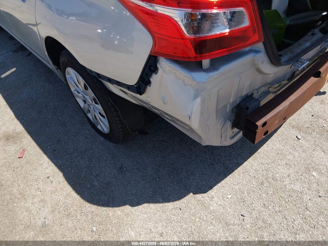 Продажа на аукционе авто 2018 Nissan Sentra S, vin: 3N1AB7AP8JY293739, номер лота: 45272009