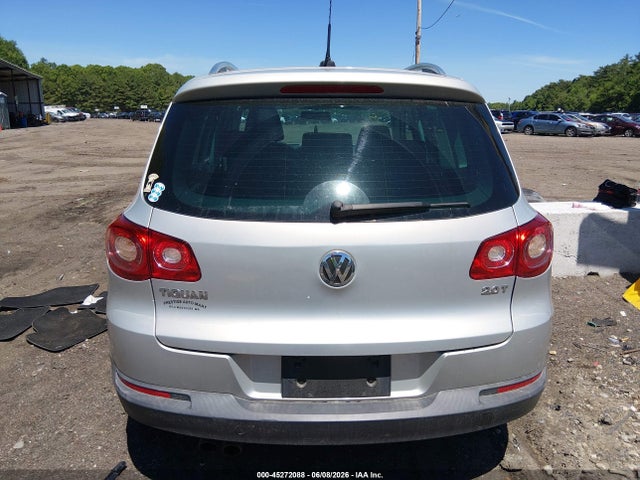 2011 Volkswagen Tiguan Se მანქანა იყიდება აუქციონზე, vin: WVGBV7AXXBW524640, აუქციონის ნომერი: 45272088