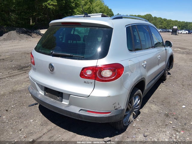 2011 Volkswagen Tiguan Se მანქანა იყიდება აუქციონზე, vin: WVGBV7AXXBW524640, აუქციონის ნომერი: 45272088