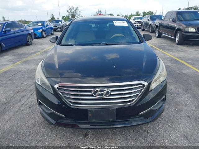 45272106 :رقم المزاد ، 5NPE24AF8GH379577 vin ، 2016 Hyundai Sonata Se مزاد بيع