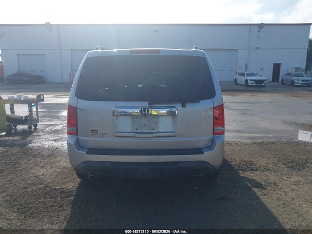 45272110 :رقم المزاد ، 5FNYF3H52FB014804 vin ، 2015 Honda Pilot Ex-l مزاد بيع