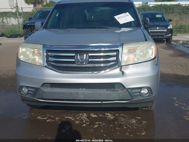 45272110 :رقم المزاد ، 5FNYF3H52FB014804 vin ، 2015 Honda Pilot Ex-l مزاد بيع