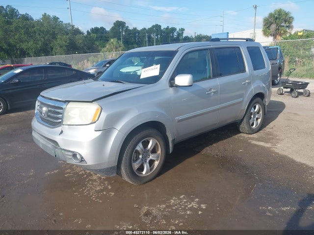 45272110 :رقم المزاد ، 5FNYF3H52FB014804 vin ، 2015 Honda Pilot Ex-l مزاد بيع