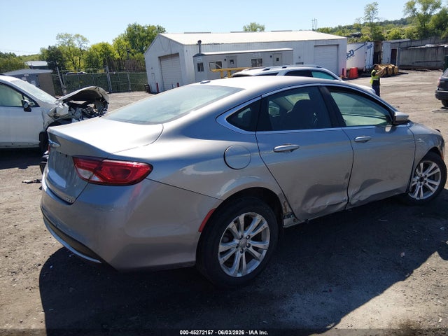 2015 Chrysler 200 Limited მანქანა იყიდება აუქციონზე, vin: 1C3CCCAB6FN750573, აუქციონის ნომერი: 45272157