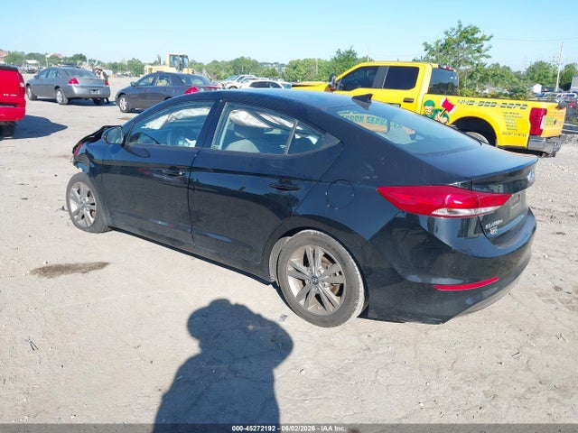 Hyundai ELANTRA SEL 2018 5NPD84LF4JH390347 Image 3