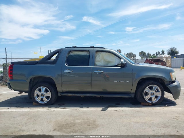 2011 Chevrolet Avalanche 1500 Ls მანქანა იყიდება აუქციონზე, vin: 3GNMCEE03BG144565, აუქციონის ნომერი: 45272227