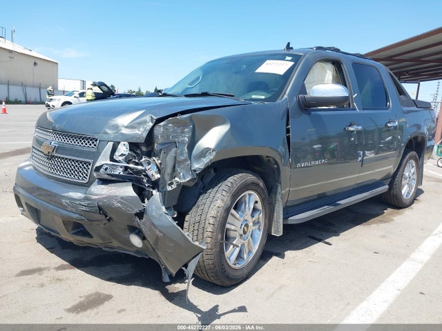 2011 Chevrolet Avalanche 1500 Ls მანქანა იყიდება აუქციონზე, vin: 3GNMCEE03BG144565, აუქციონის ნომერი: 45272227