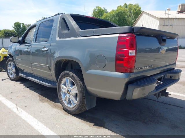 2011 Chevrolet Avalanche 1500 Ls მანქანა იყიდება აუქციონზე, vin: 3GNMCEE03BG144565, აუქციონის ნომერი: 45272227