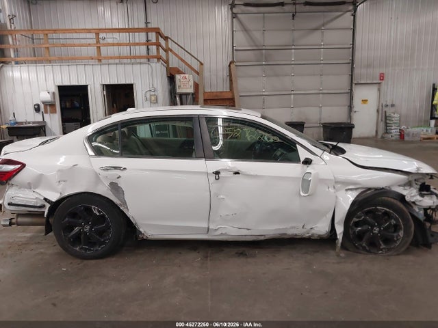 Продаж на аукціоні авто 2016 Honda Accord Ex-l, vin: 1HGCR2F8XGA101886, номер лоту: 45272250