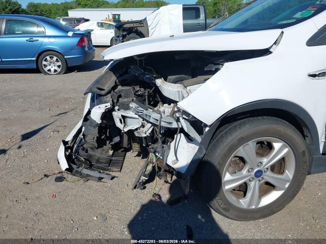 1FMCU9GX8EUA65697 Ford ESCAPE SE