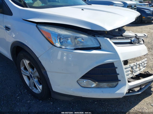 1FMCU9GX8EUA65697 Ford ESCAPE SE