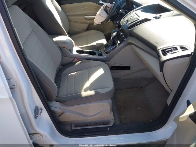 1FMCU9GX8EUA65697 Ford ESCAPE SE