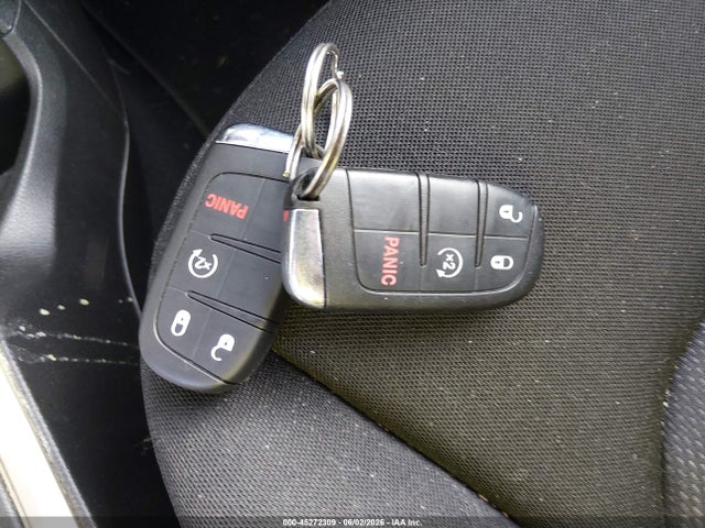 Продажа на аукционе авто 2016 Jeep Renegade Latitude, vin: ZACCJBBT9GPD70252, номер лота: 45272309