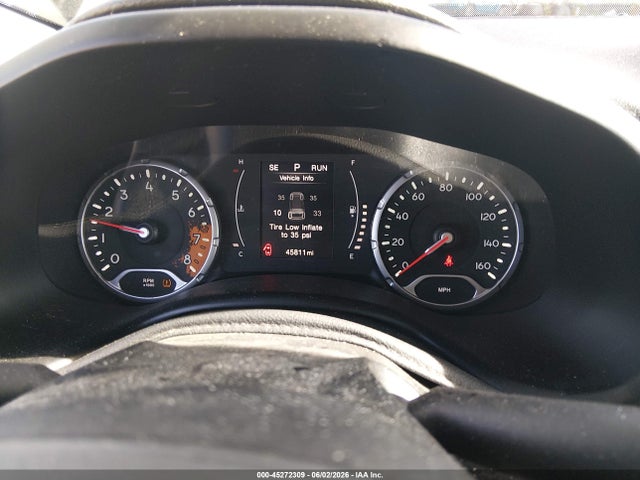 Продажа на аукционе авто 2016 Jeep Renegade Latitude, vin: ZACCJBBT9GPD70252, номер лота: 45272309