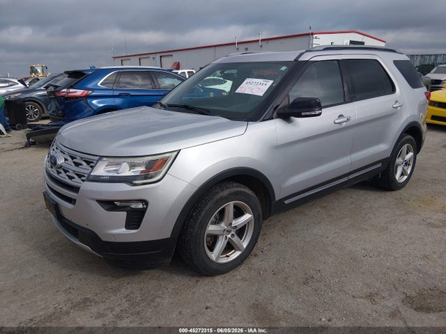 Ford EXPLORER XLT 2018 1FM5K7D80JGC85991 Image 2
