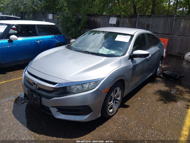 Продажа на аукционе авто 2016 Honda Civic Lx, vin: 19XFC2F52GE020946, номер лота: 45272318