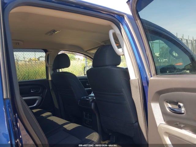 Продажа на аукционе авто 2018 Nissan Titan Sv, vin: 1N6AA1E54JN543915, номер лота: 45272342