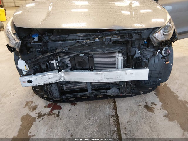 KNDCB3LC2N5506342 KIA Niro Lxs Se