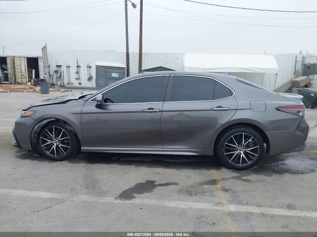 4T1G11AK0RU878305 Toyota CAMRY SE