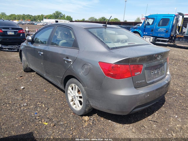 2011 Kia Forte Ex მანქანა იყიდება აუქციონზე, vin: KNAFU4A20B5392986, აუქციონის ნომერი: 45272394