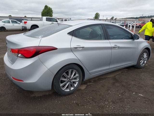 5NPDH4AEXFH585113 Hyundai ELANTRA SE