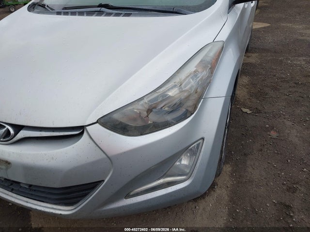 5NPDH4AEXFH585113 Hyundai ELANTRA SE