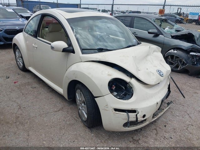 Продажа на аукционе авто 2010 Volkswagen New Beetle 2.5l, vin: 3VWRG3AG9AM034174, номер лота: 45272407