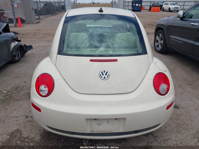 Продажа на аукционе авто 2010 Volkswagen New Beetle 2.5l, vin: 3VWRG3AG9AM034174, номер лота: 45272407